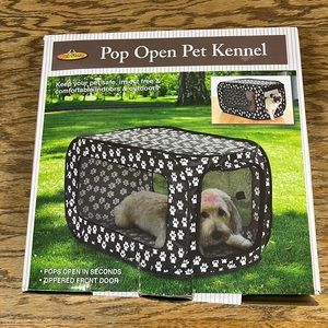 Pop-Open Pet Kennel - Black and White Paw Print